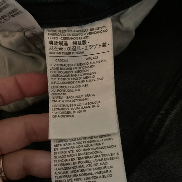 Levi’s Jeans - Picture 4 of 8